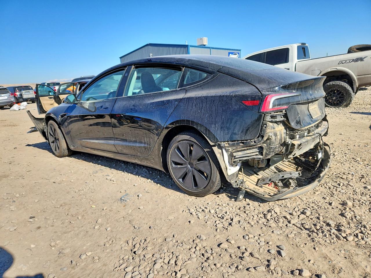 2025 TESLA MODEL 3 — снимка 2