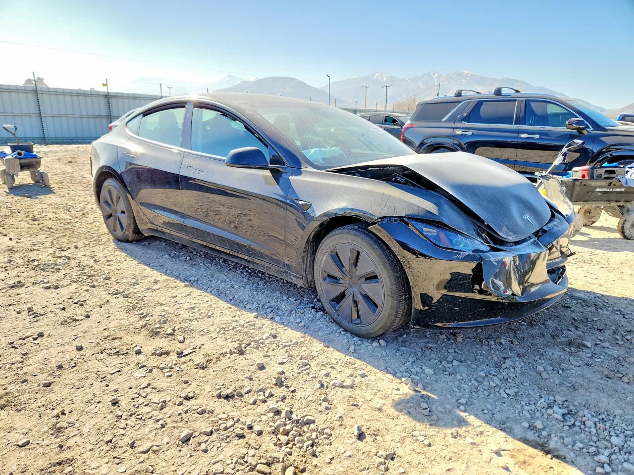 2025 TESLA MODEL 3 — снимка 4
