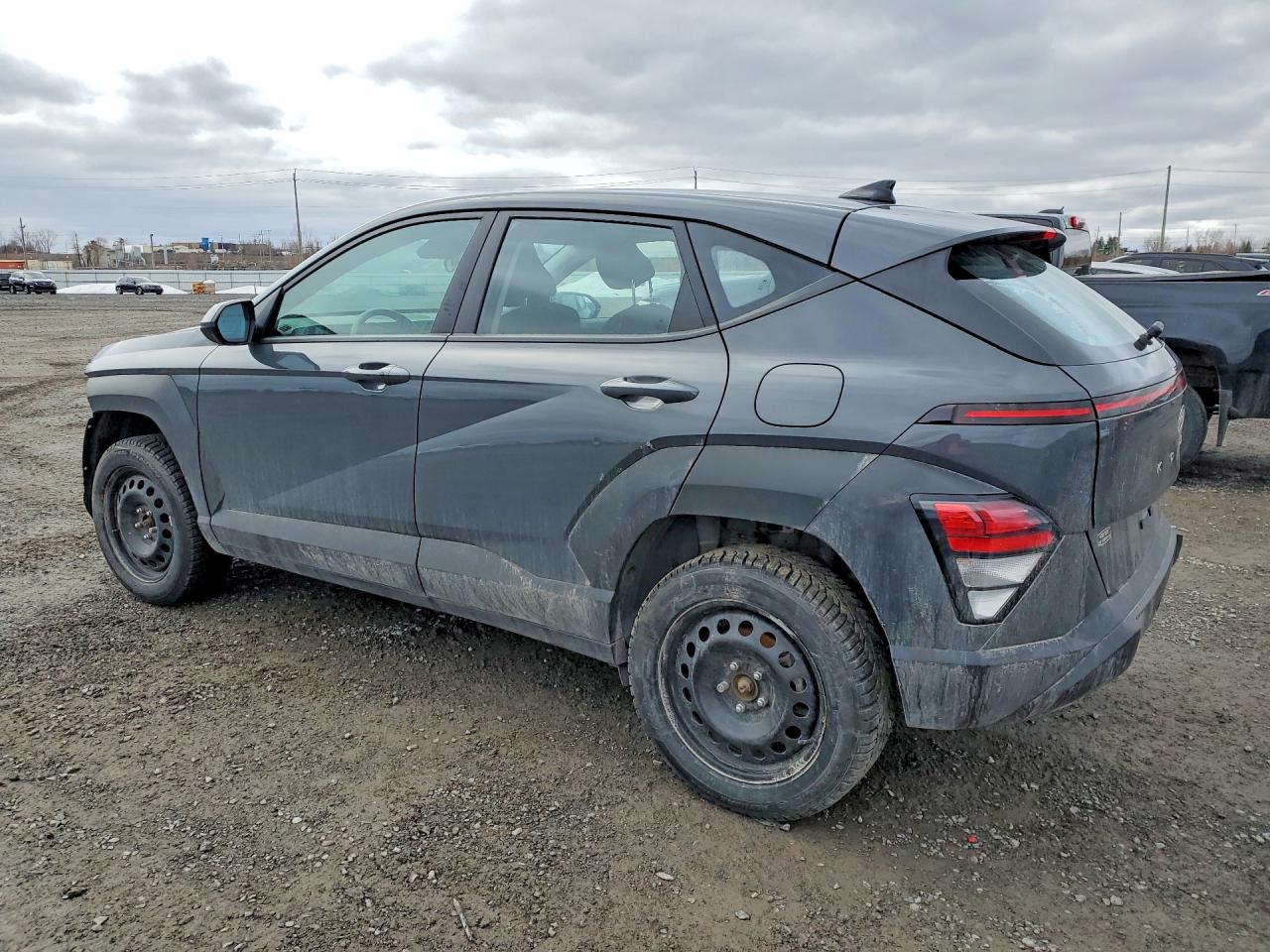 2025 HYUNDAI KONA SE — снимка 2