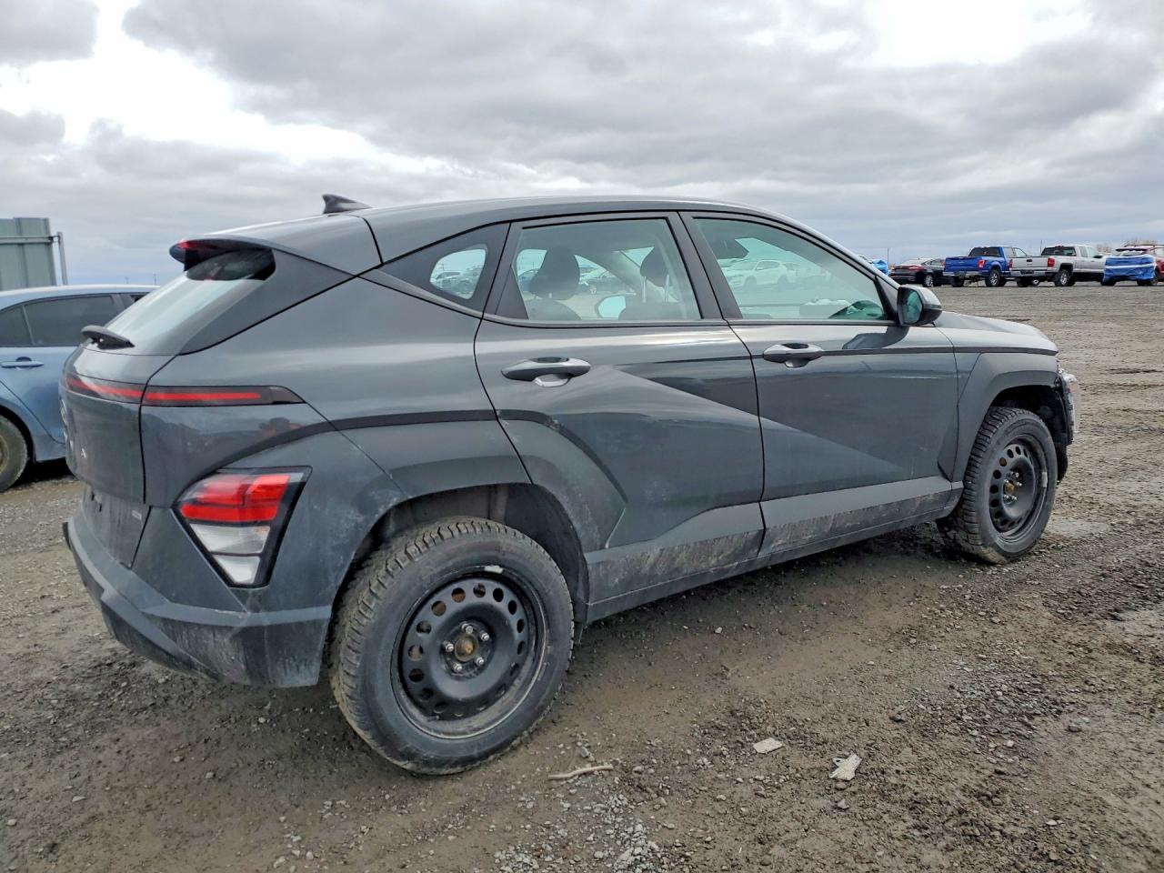2025 HYUNDAI KONA SE — снимка 3