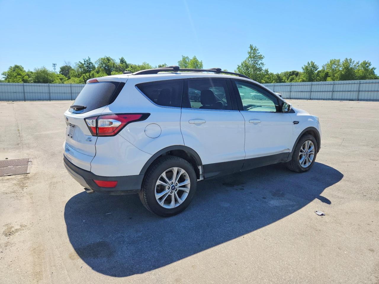 2017 FORD ESCAPE SE — снимка 3