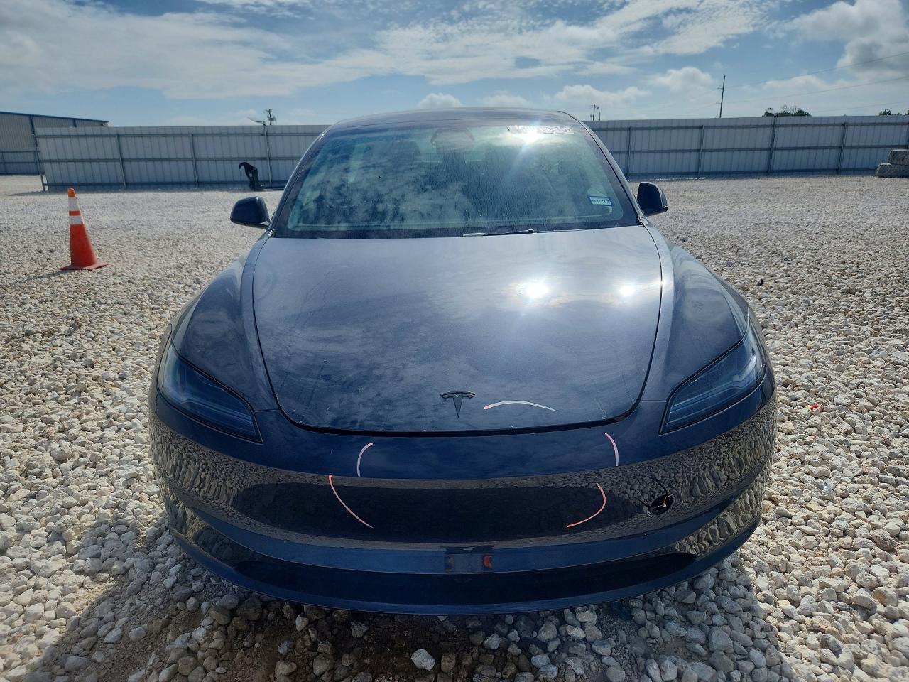 2026 TESLA MODEL 3 — снимка 5
