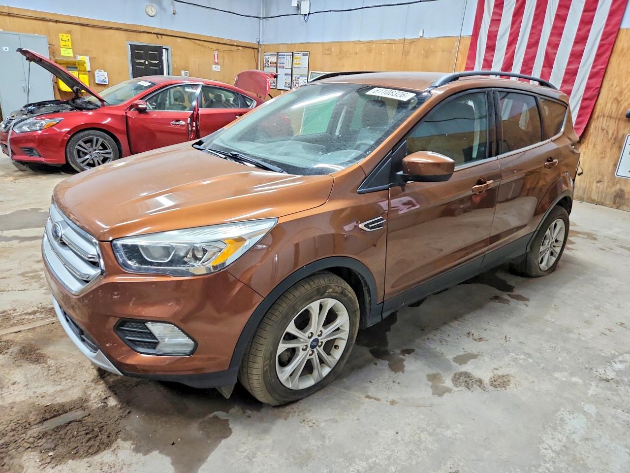 2017 FORD ESCAPE SE