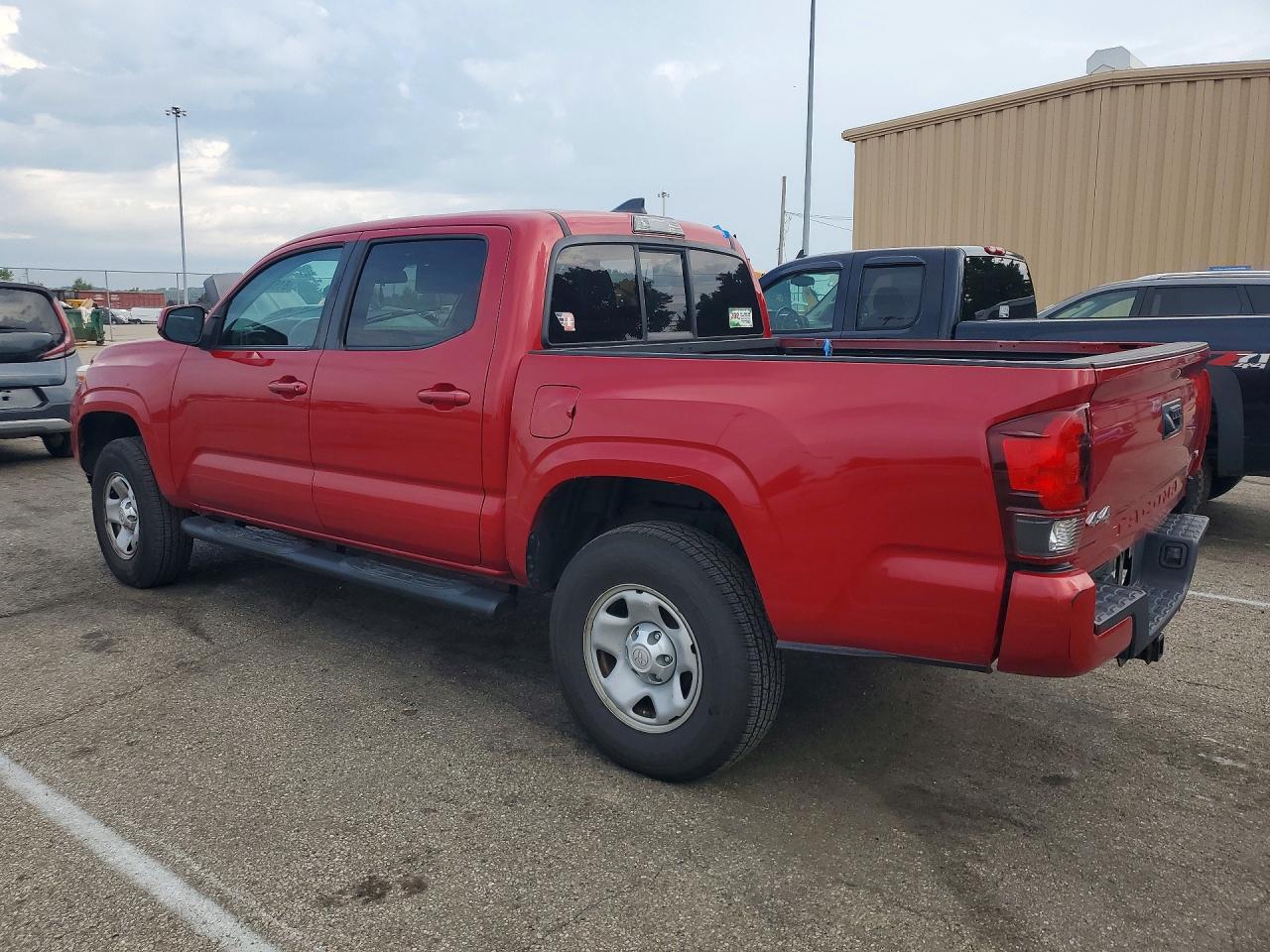 2019 TOYOTA TACOMA SR V6 — снимка 2