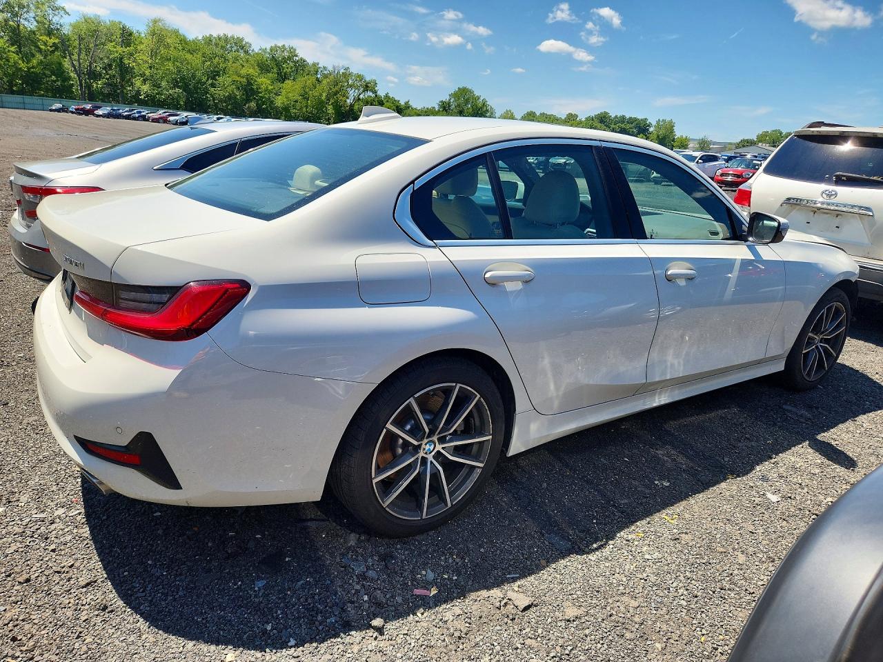 2020 BMW 330XI — снимка 3