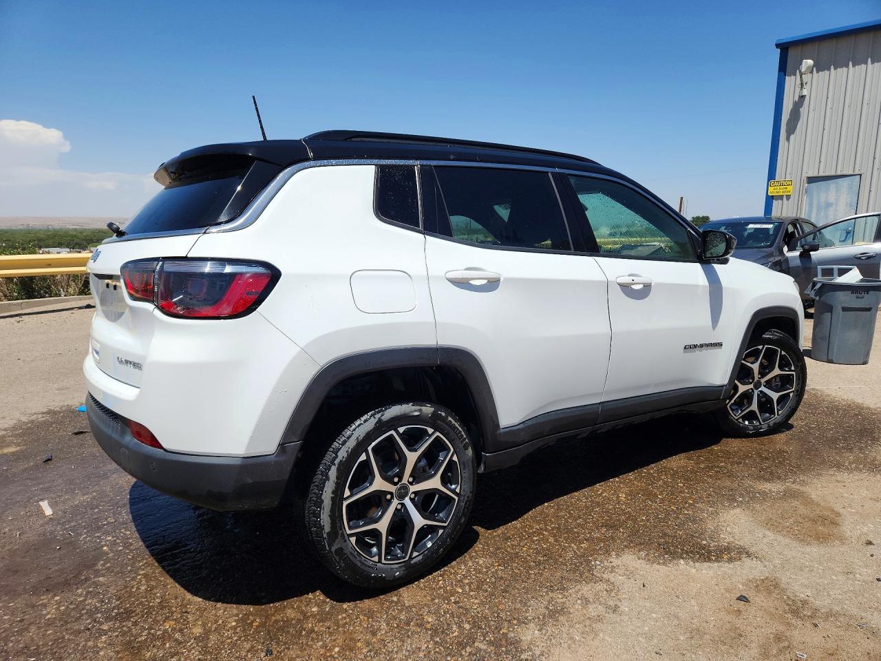 2025 JEEP COMPASS LIMITED — снимка 3