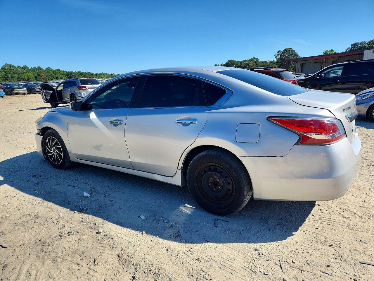 2015 NISSAN ALTIMA 2.5 S — снимка 2