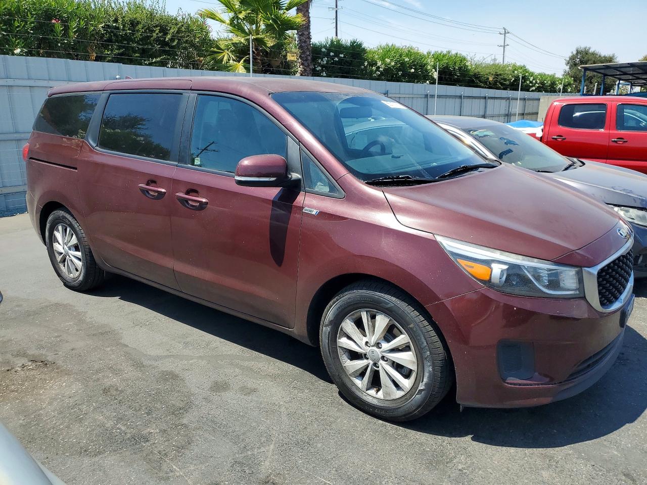 2018 KIA SEDONA LX — снимка 4