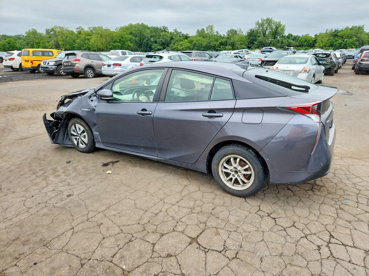 2018 TOYOTA PRIUS THREE — снимка 2