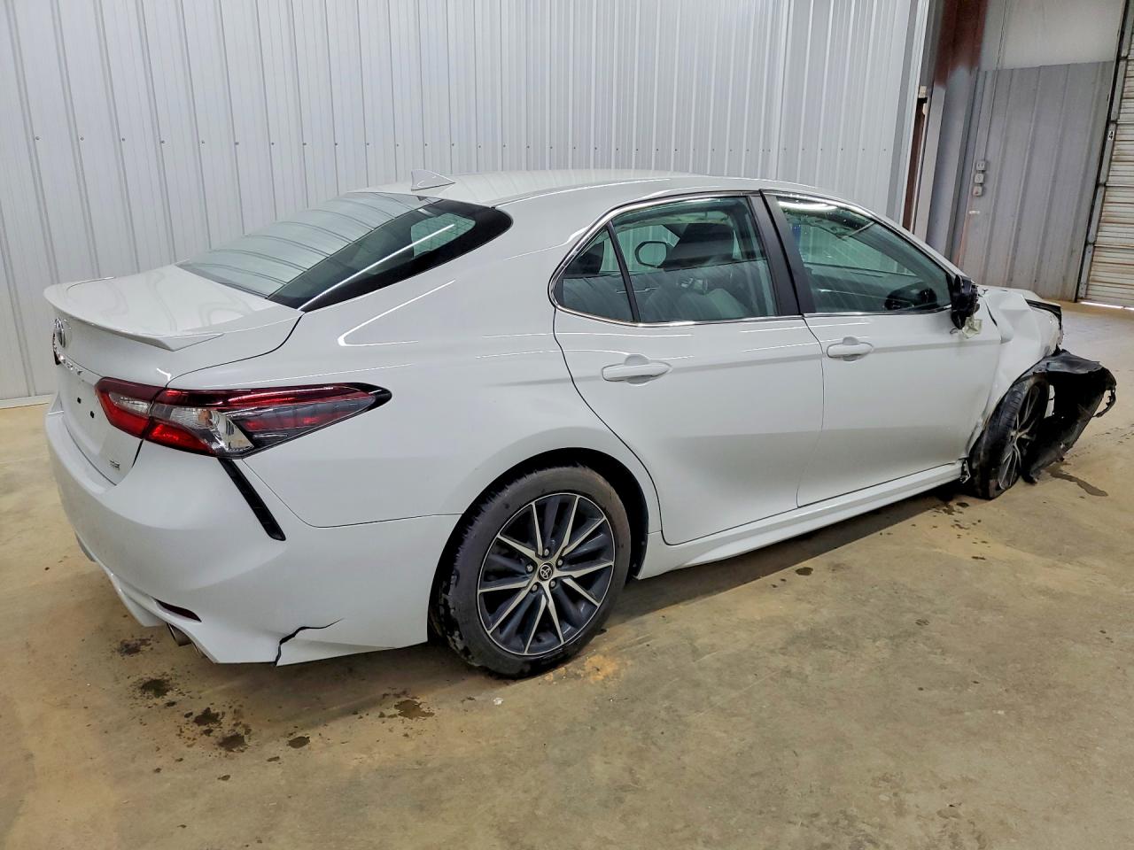 2022 TOYOTA CAMRY SE — снимка 3
