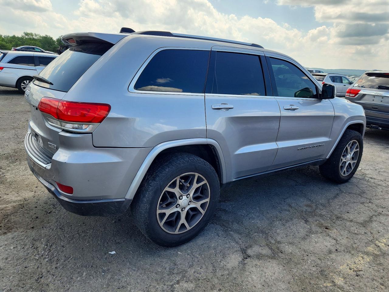 2018 JEEP GRAND CHEROKEE LIMITED — снимка 3