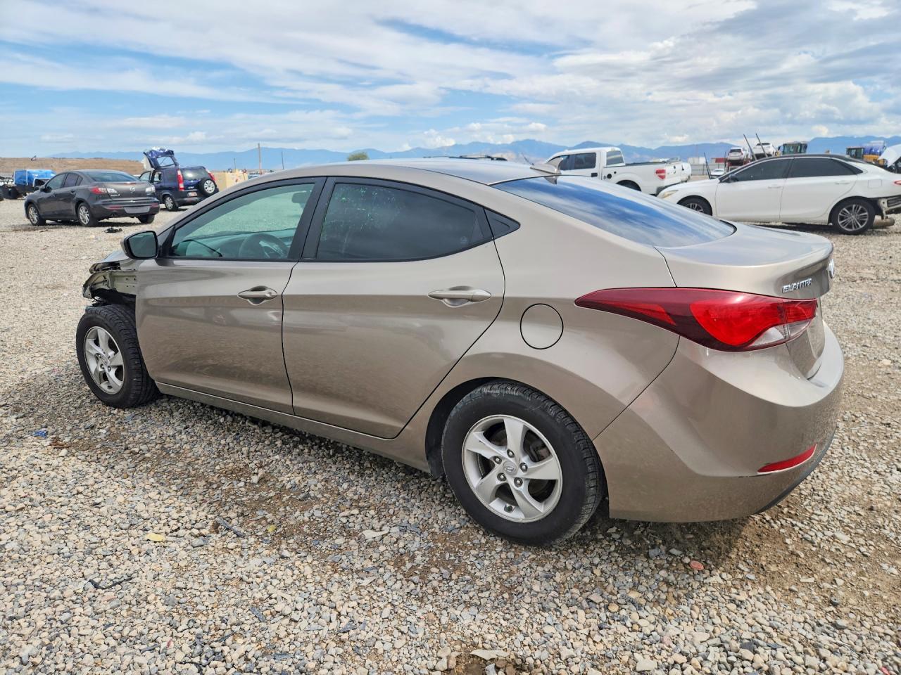 2015 HYUNDAI ELANTRA SE — снимка 2