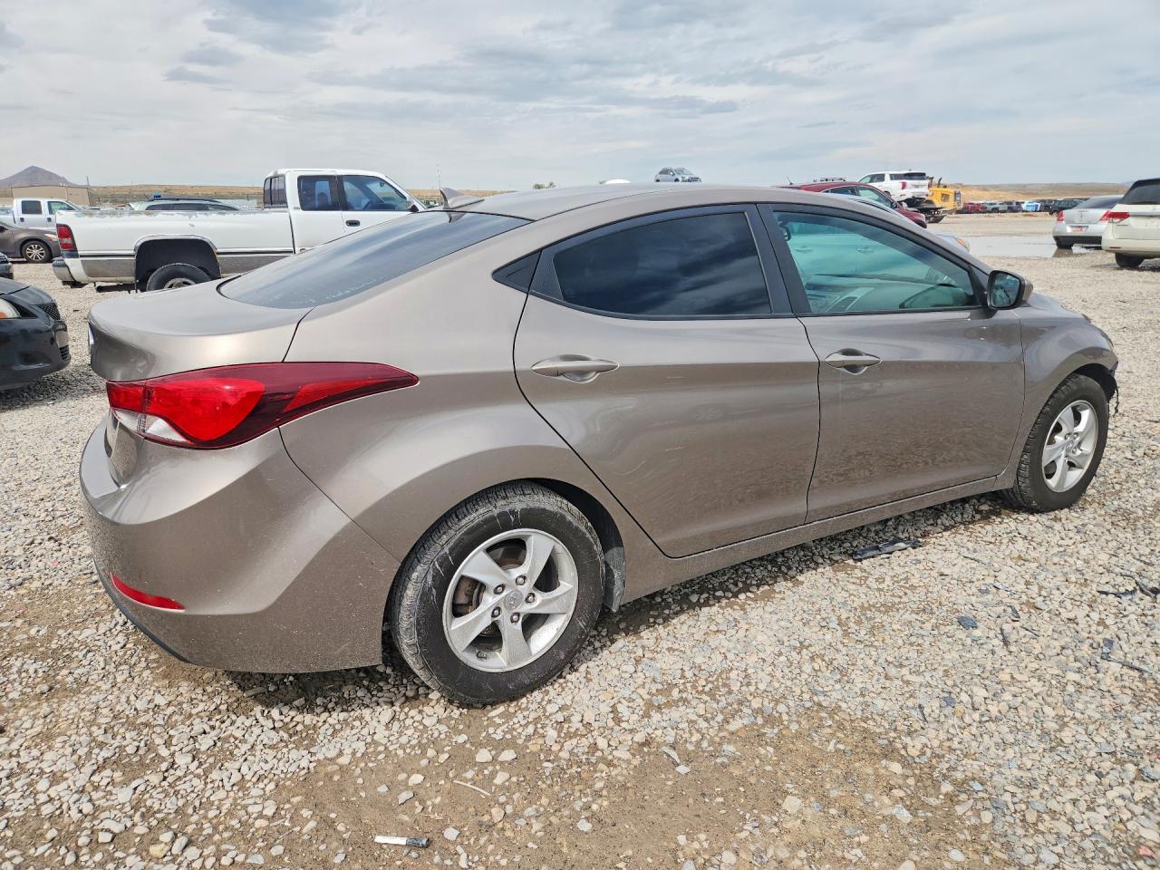 2015 HYUNDAI ELANTRA SE — снимка 3