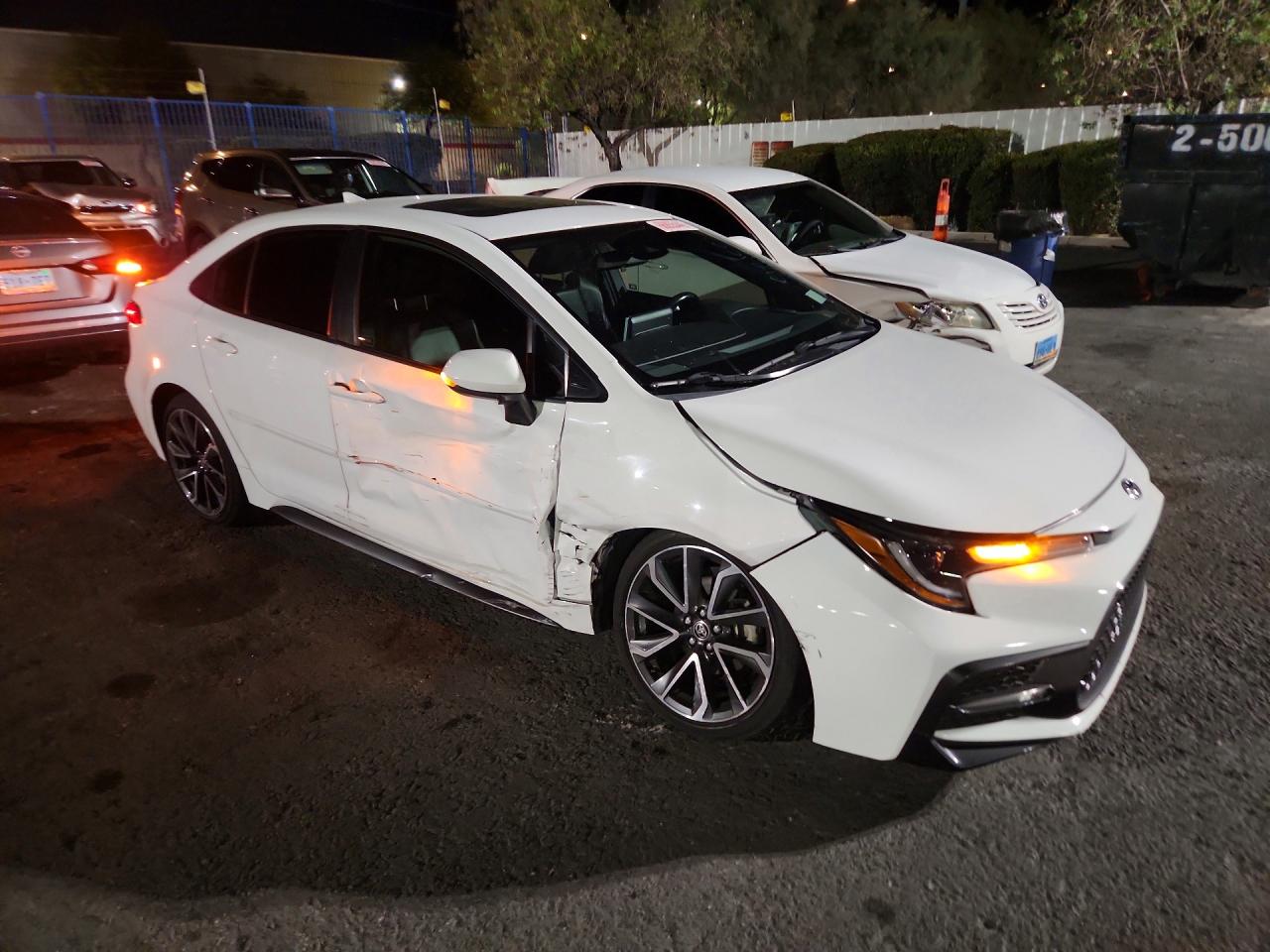 2021 TOYOTA COROLLA XSE — снимка 4