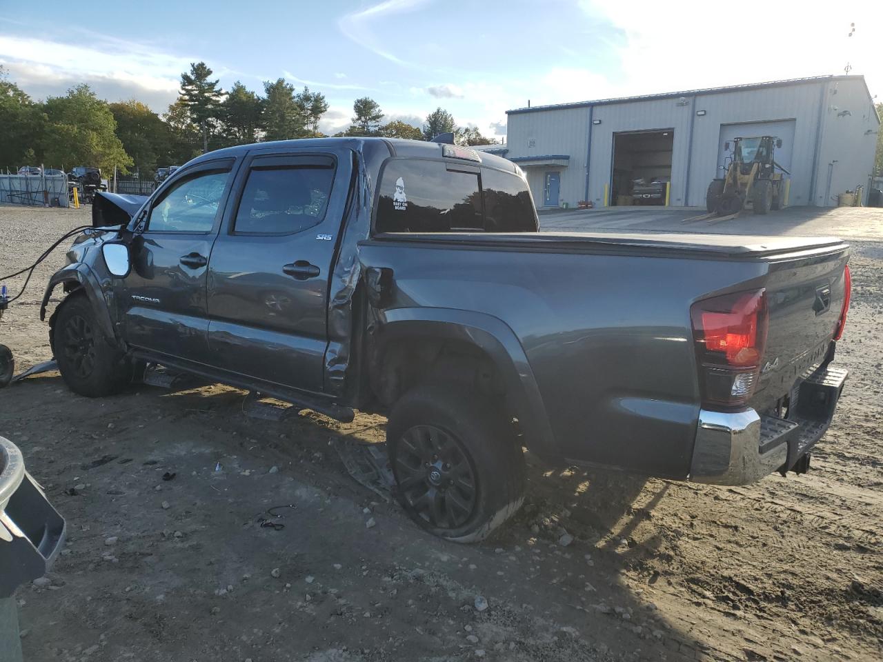 2020 TOYOTA TACOMA SR5 V6 — снимка 2