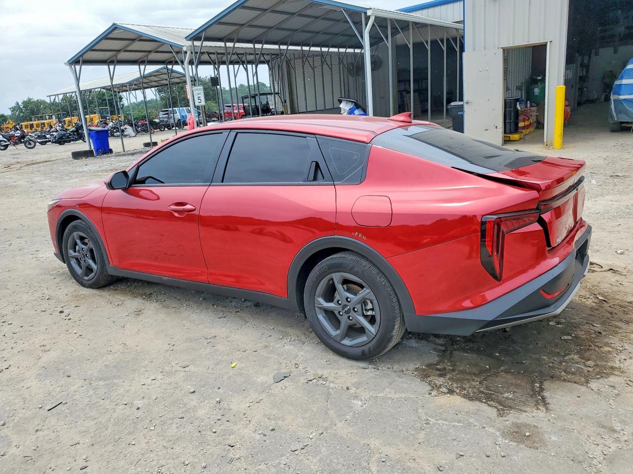 2025 KIA K4 LXS — снимка 2