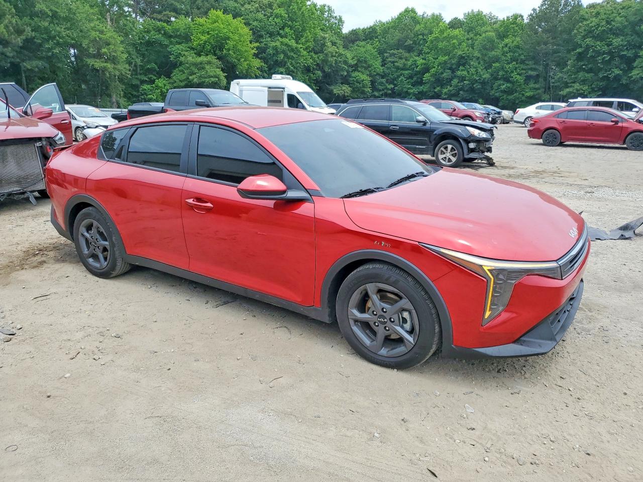 2025 KIA K4 LXS — снимка 4