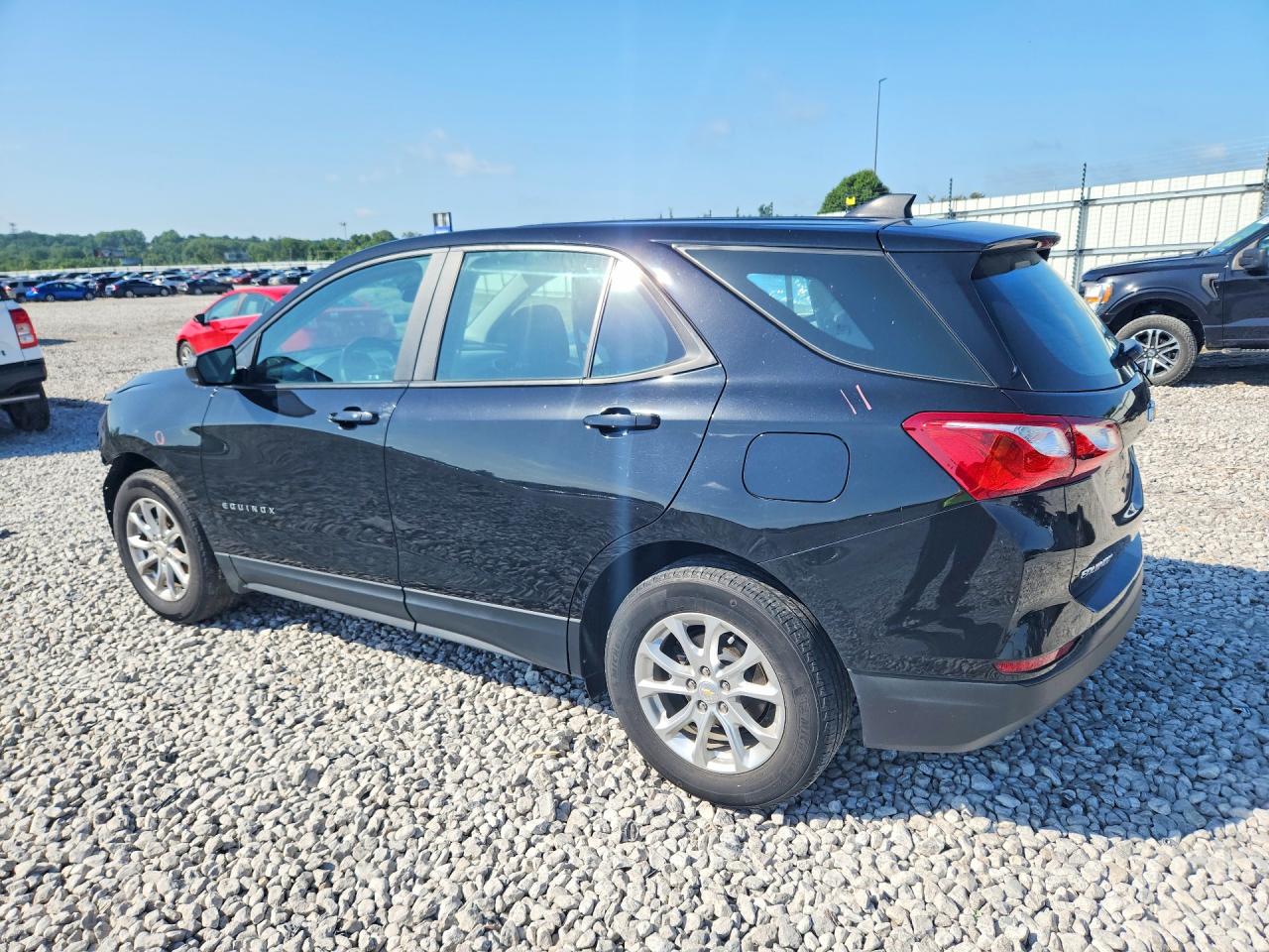 2021 CHEVROLET EQUINOX LS — снимка 2