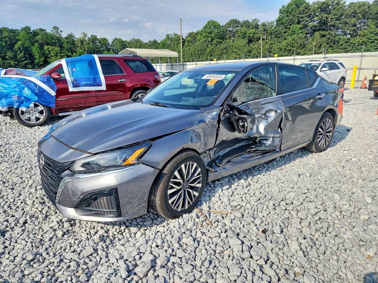 2023 NISSAN ALTIMA SV