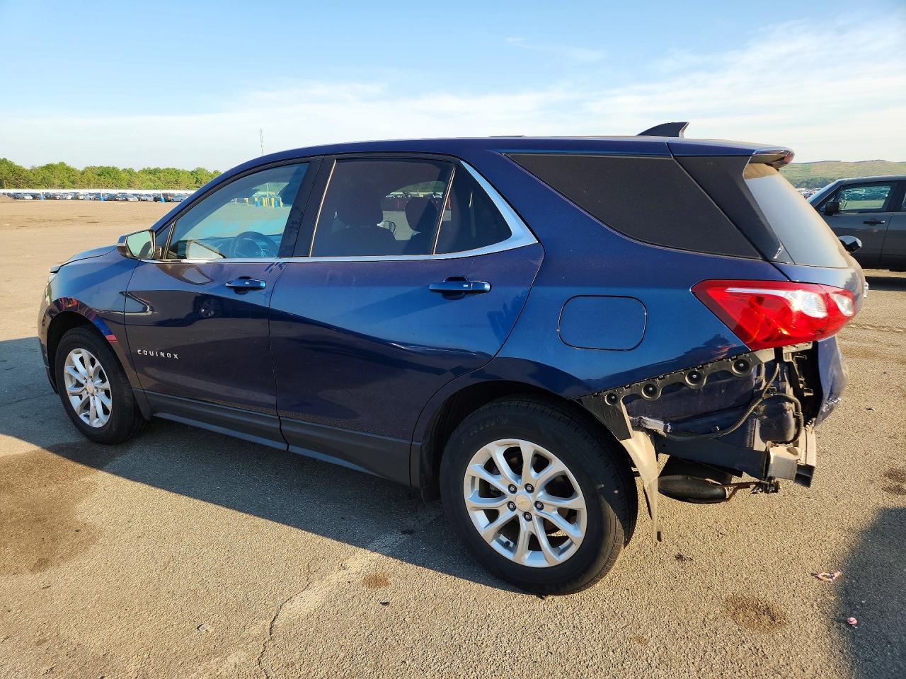 2019 CHEVROLET EQUINOX LT — снимка 2