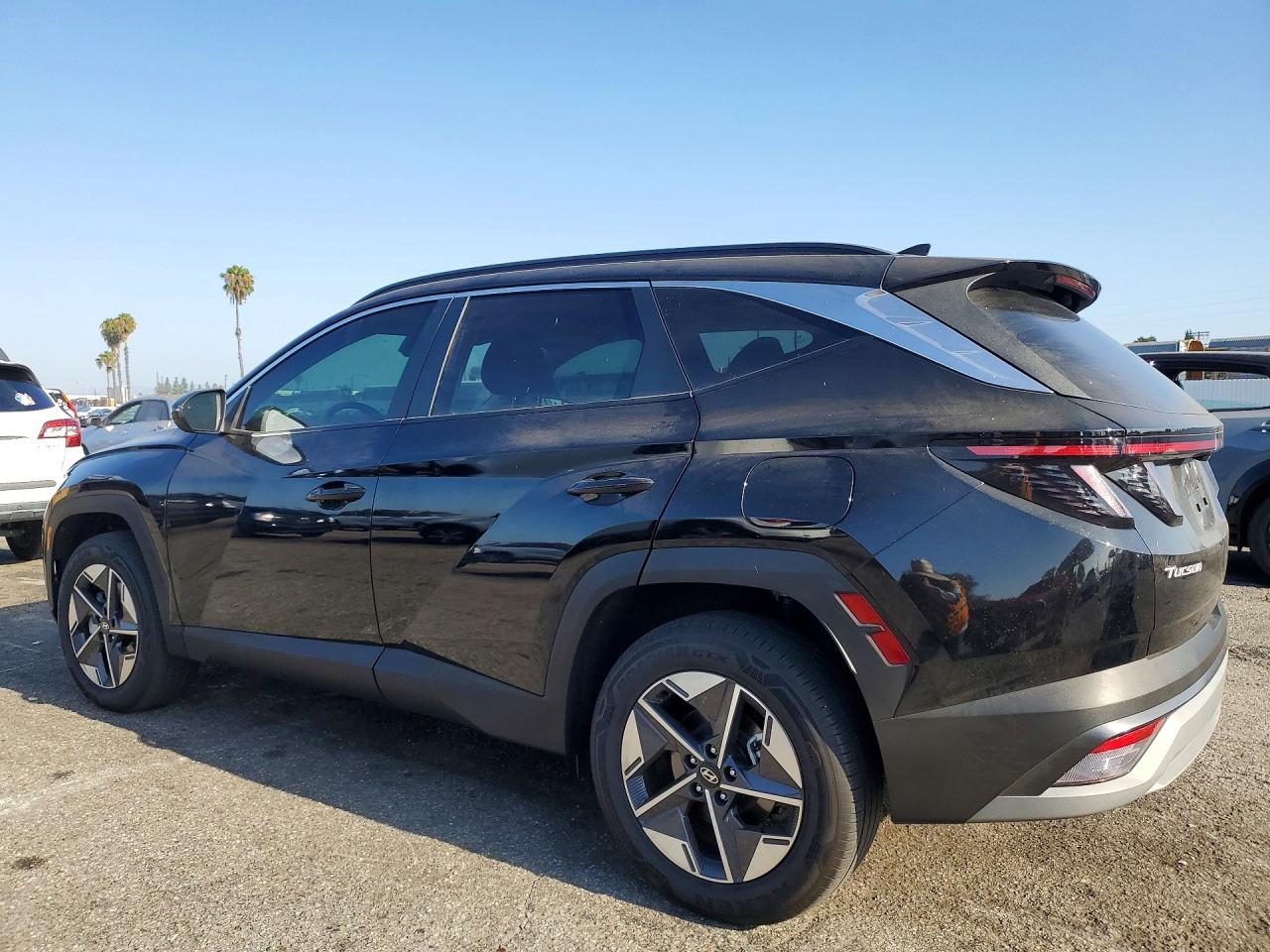 2025 HYUNDAI TUCSON SEL CONVENIENCE — снимка 2