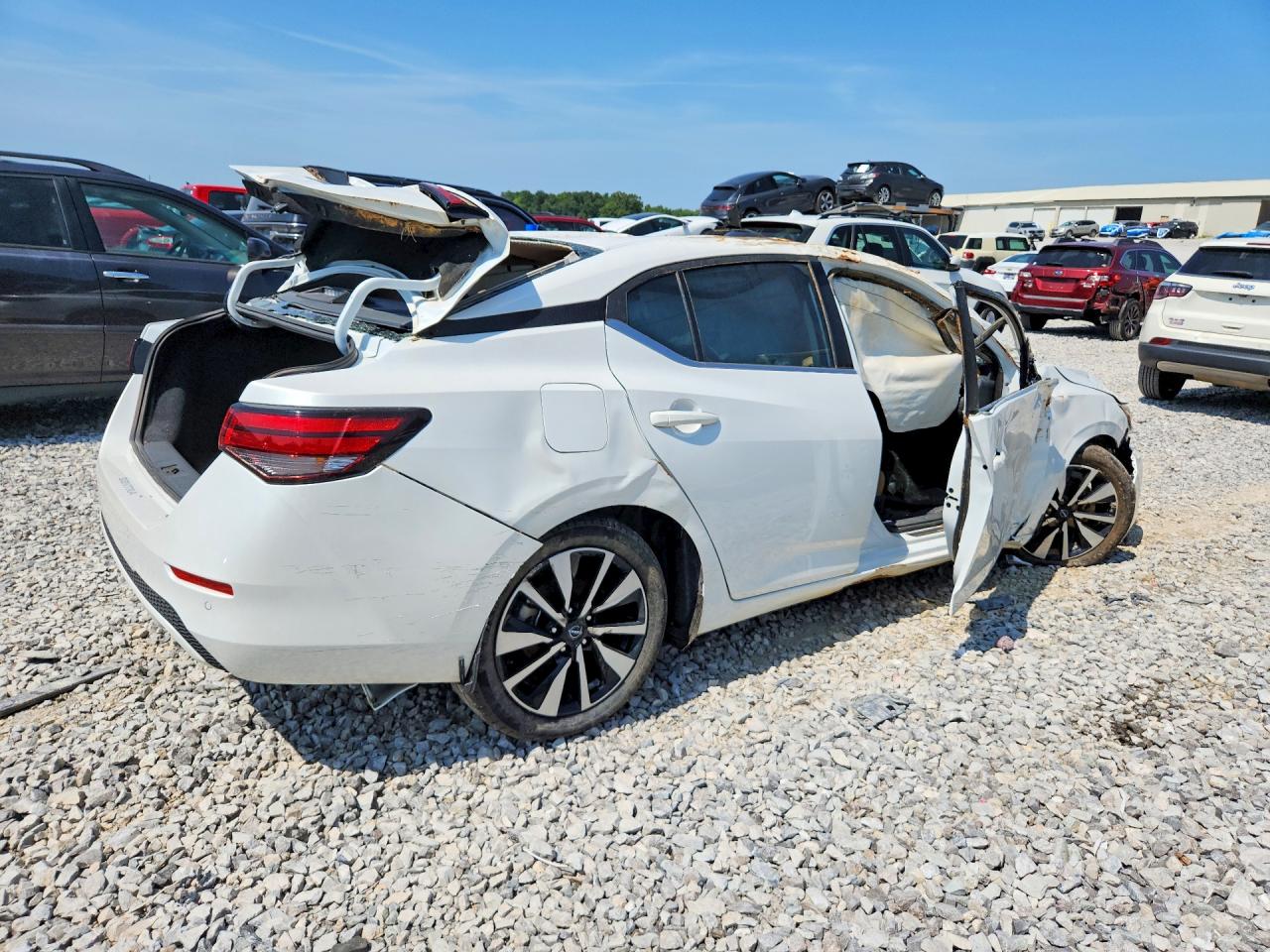 2025 NISSAN SENTRA SV — снимка 3