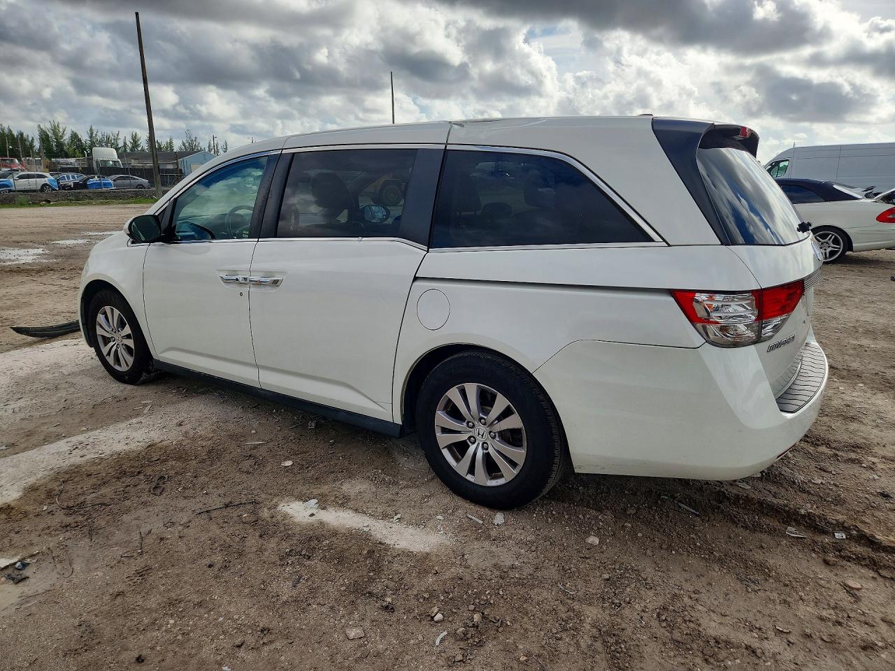 2017 HONDA ODYSSEY EXL — снимка 2
