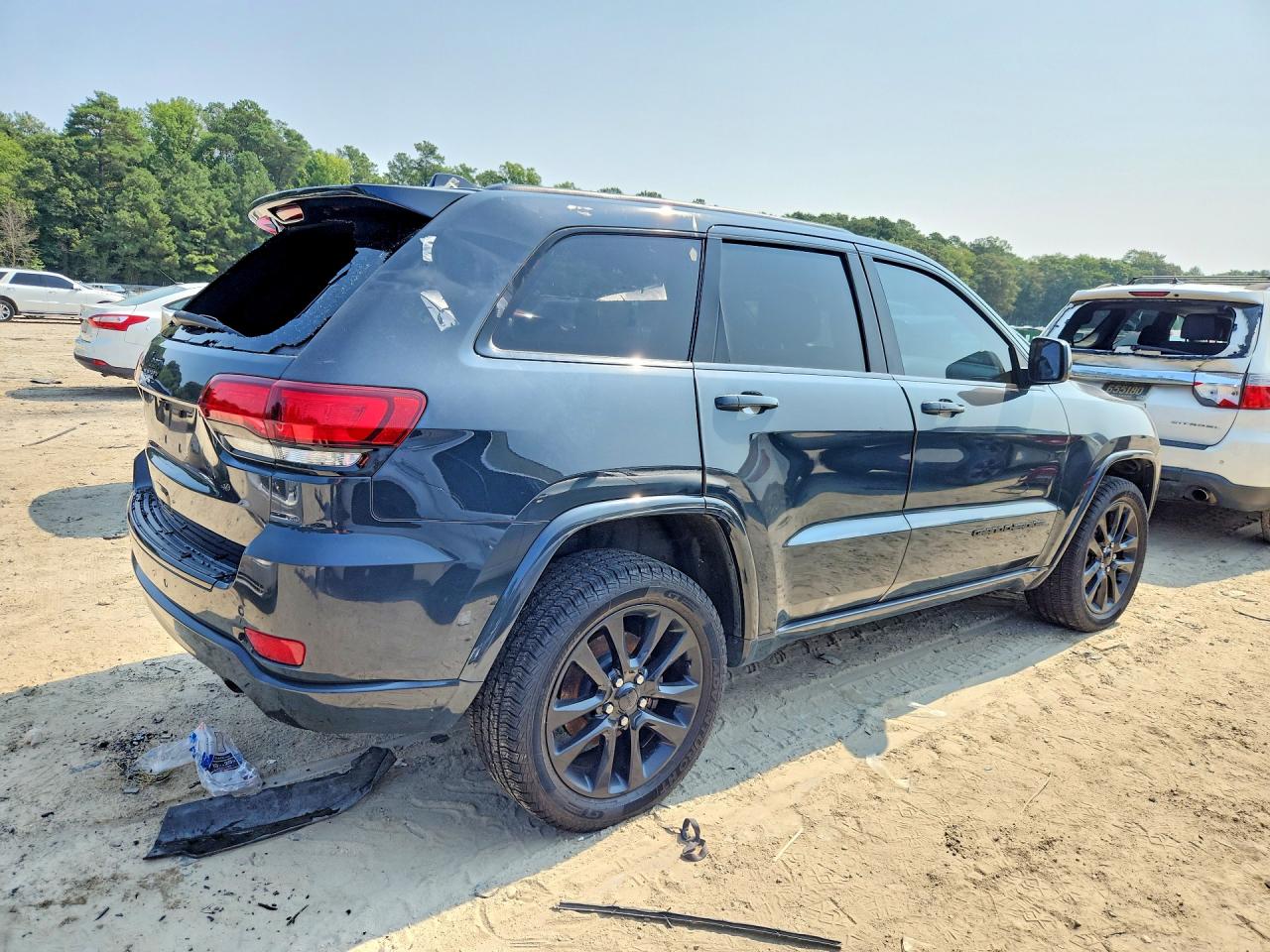 2018 JEEP GRAND CHEROKEE LAREDO — снимка 3