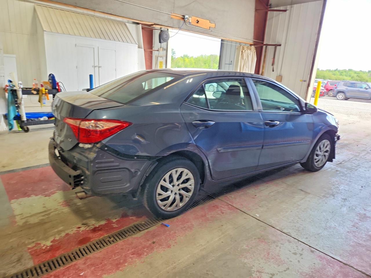 2017 TOYOTA COROLLA LE — снимка 3