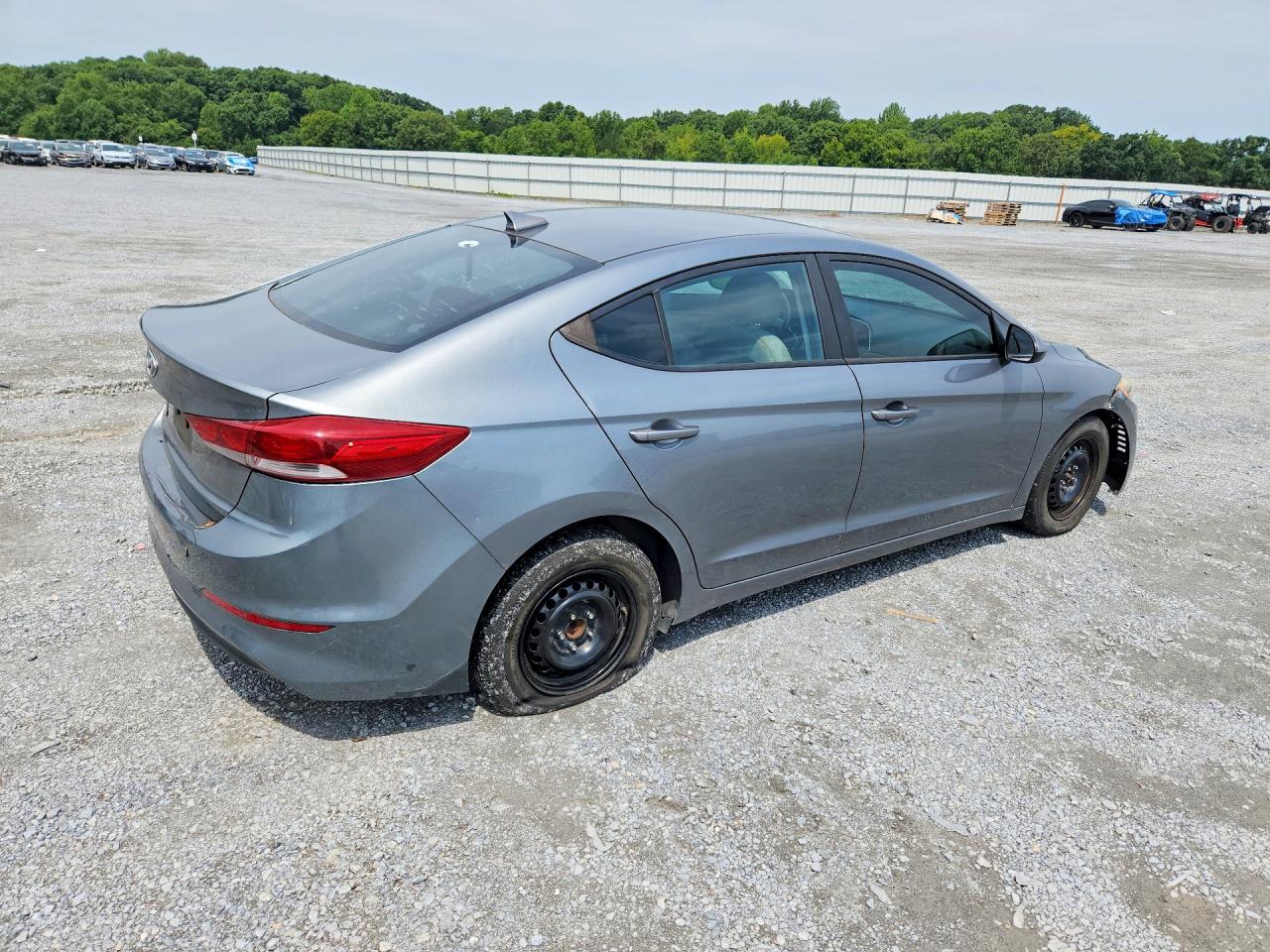 2017 HYUNDAI ELANTRA SE — снимка 3