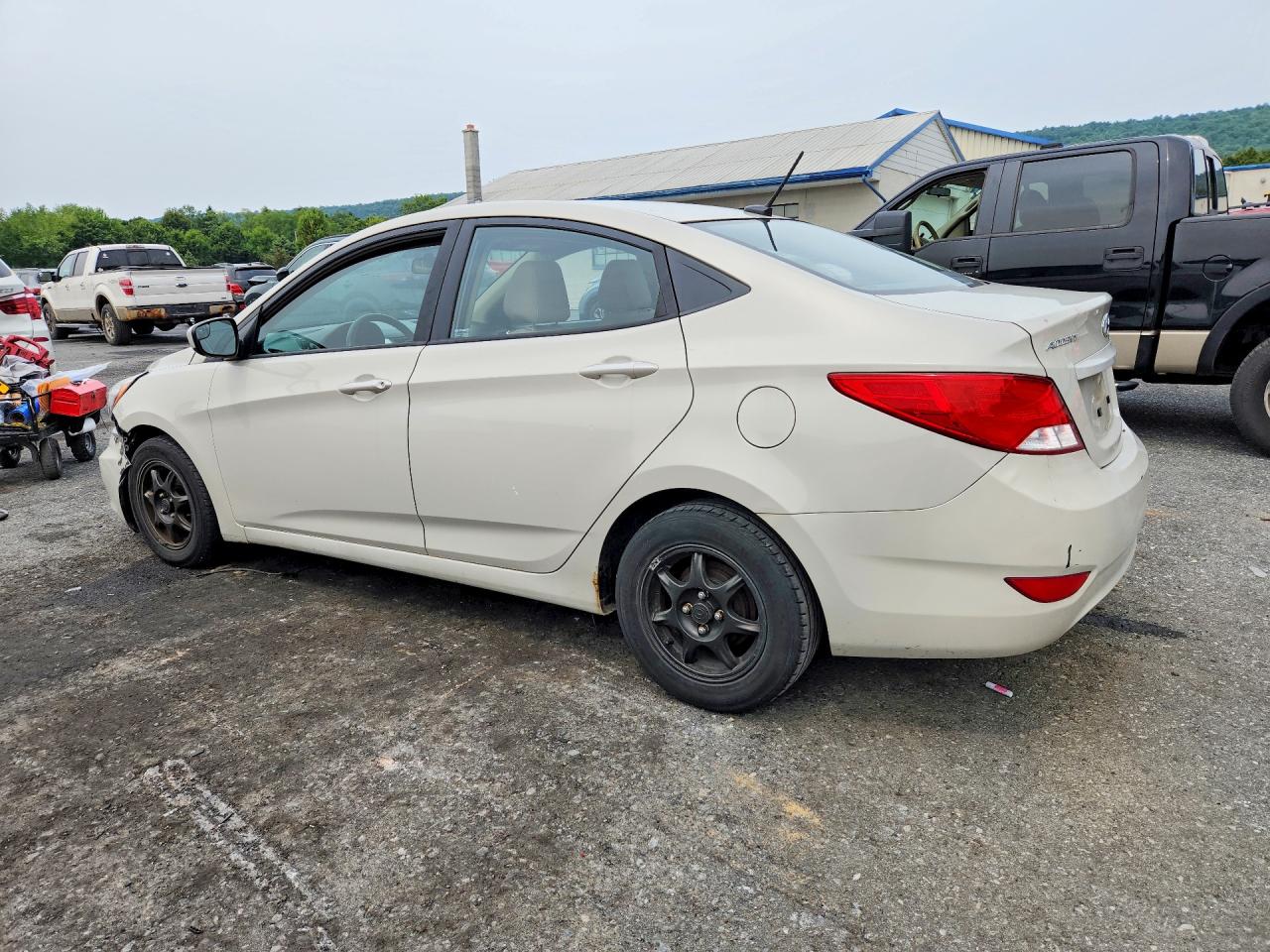 2015 HYUNDAI ACCENT GLS — снимка 2