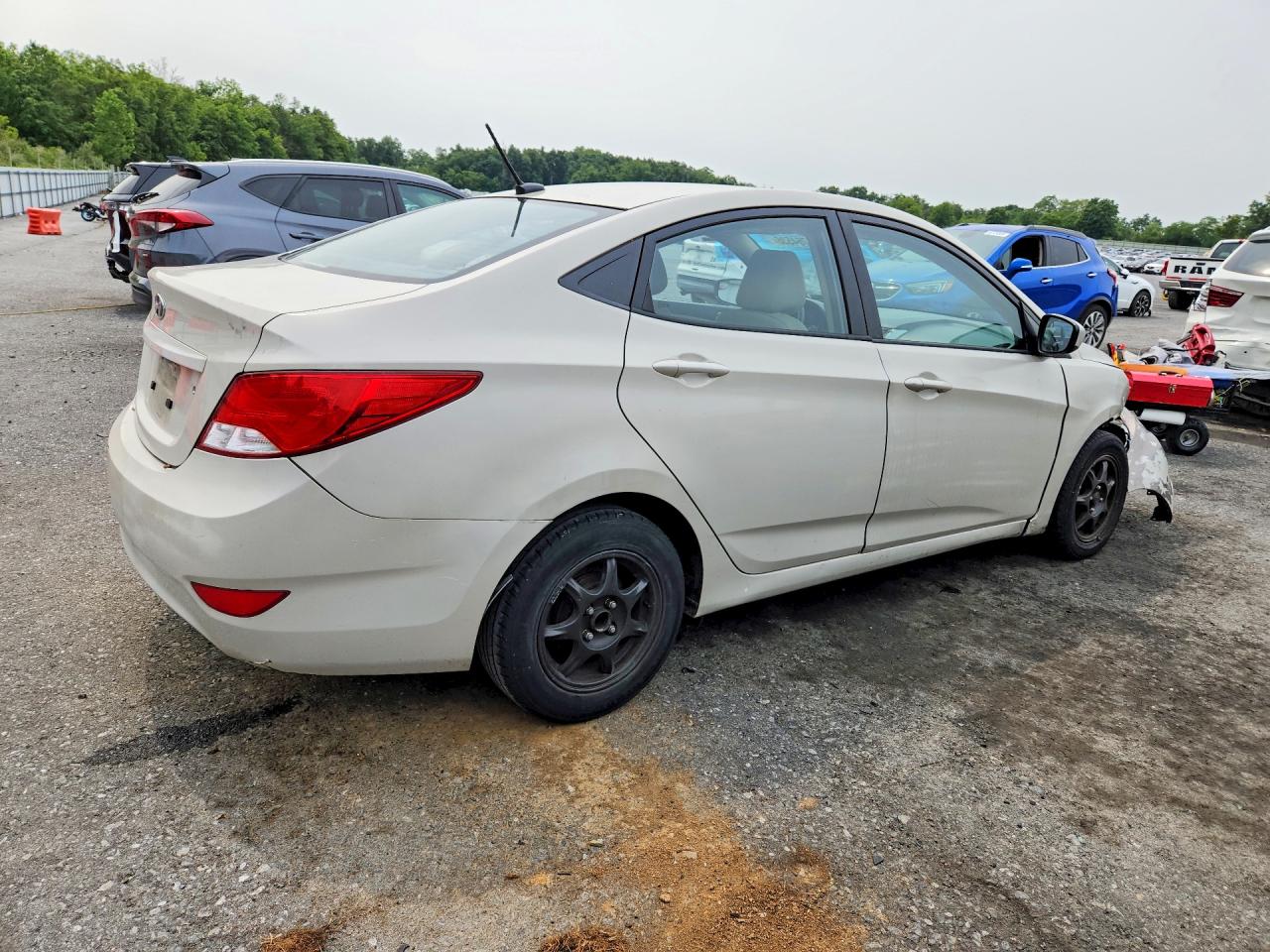 2015 HYUNDAI ACCENT GLS — снимка 3