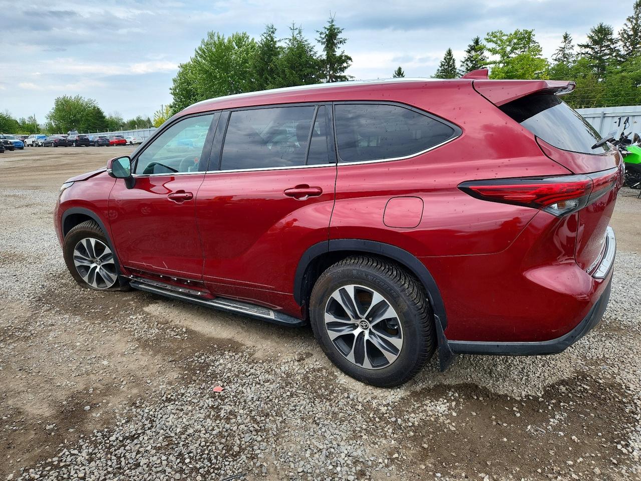 2020 TOYOTA HIGHLANDER XLE — снимка 2