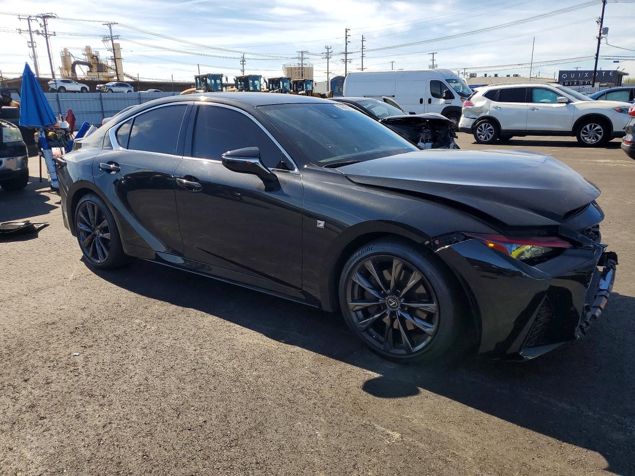 2021 LEXUS IS — снимка 4