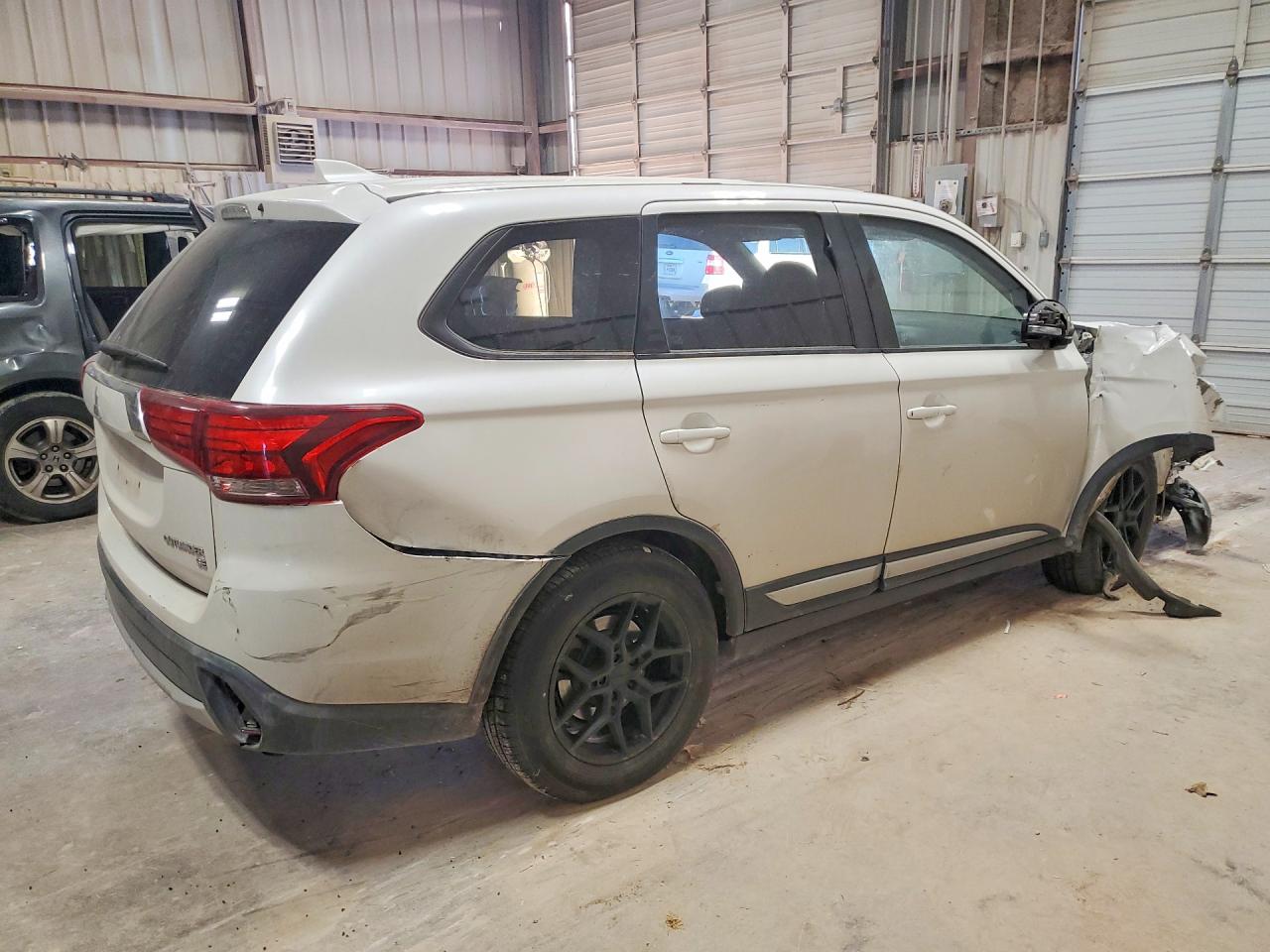 2018 MITSUBISHI OUTLANDER SE — снимка 3