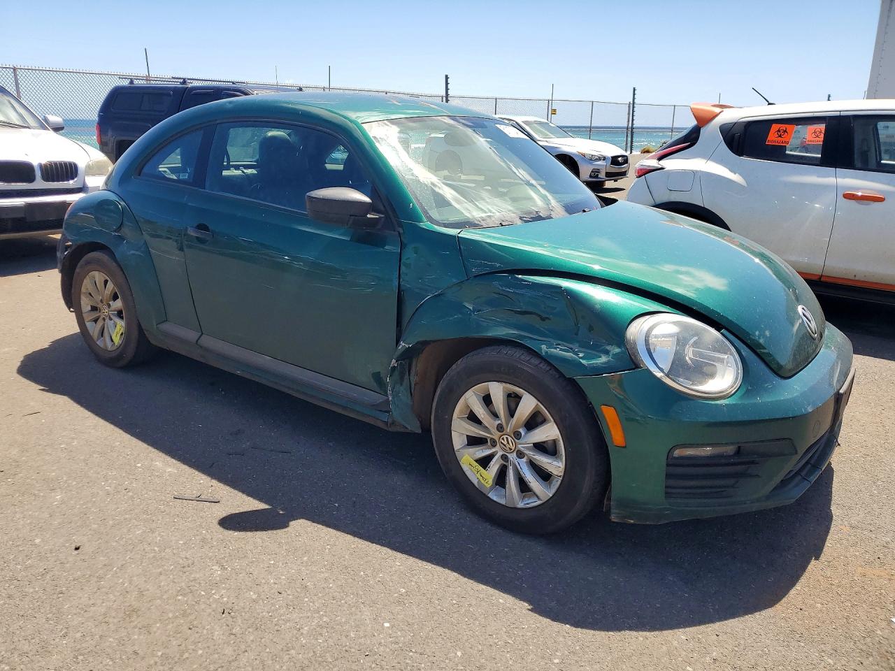 2017 VOLKSWAGEN BEETLE 1.8T — снимка 4