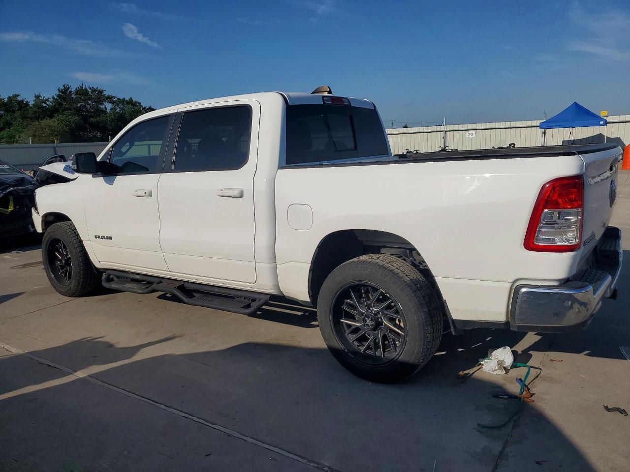2022 RAM 1500 BIG HORN — снимка 2