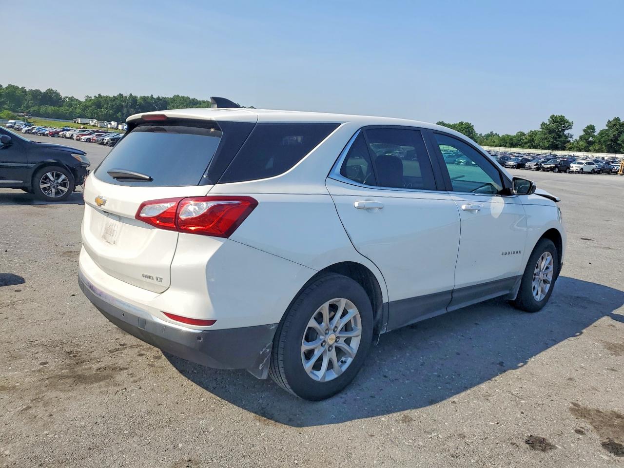 2021 CHEVROLET EQUINOX LT (1LT) — снимка 3