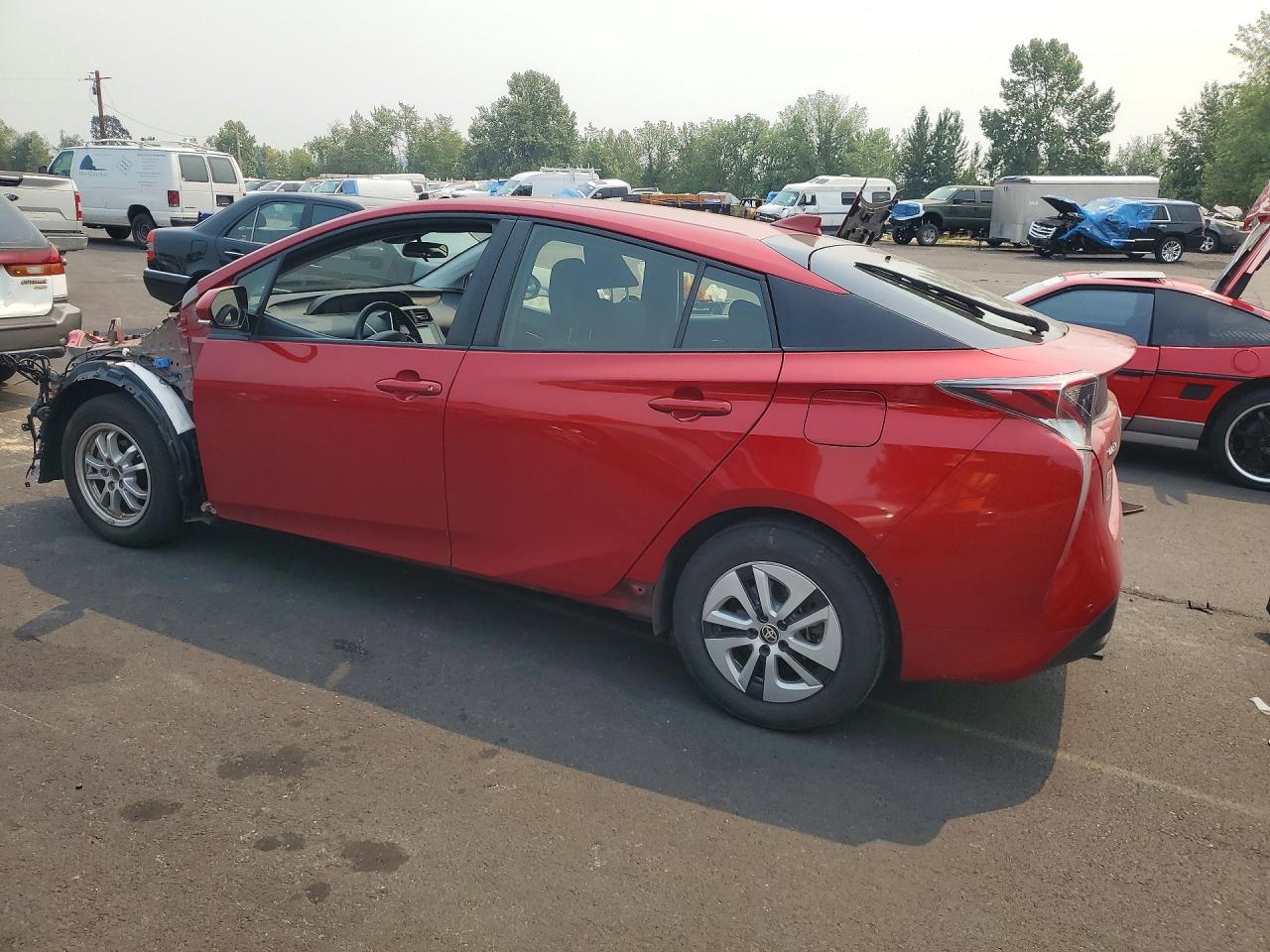 2018 TOYOTA PRIUS THREE — снимка 2