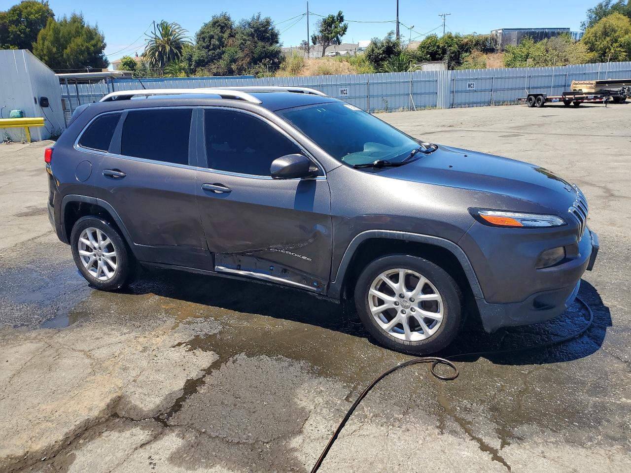 2017 JEEP CHEROKEE LATITUDE — снимка 4