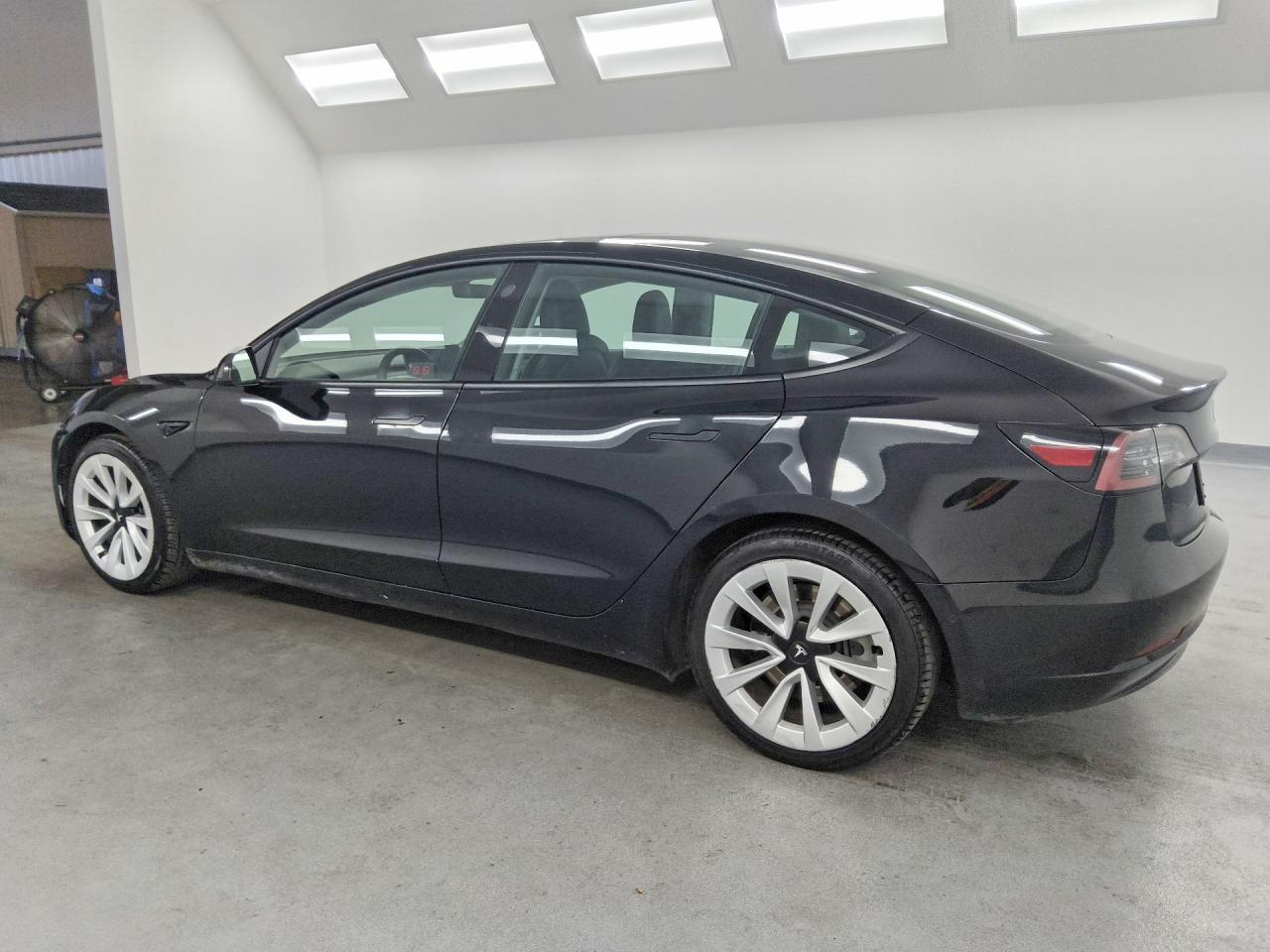 2022 TESLA MODEL 3 — снимка 2