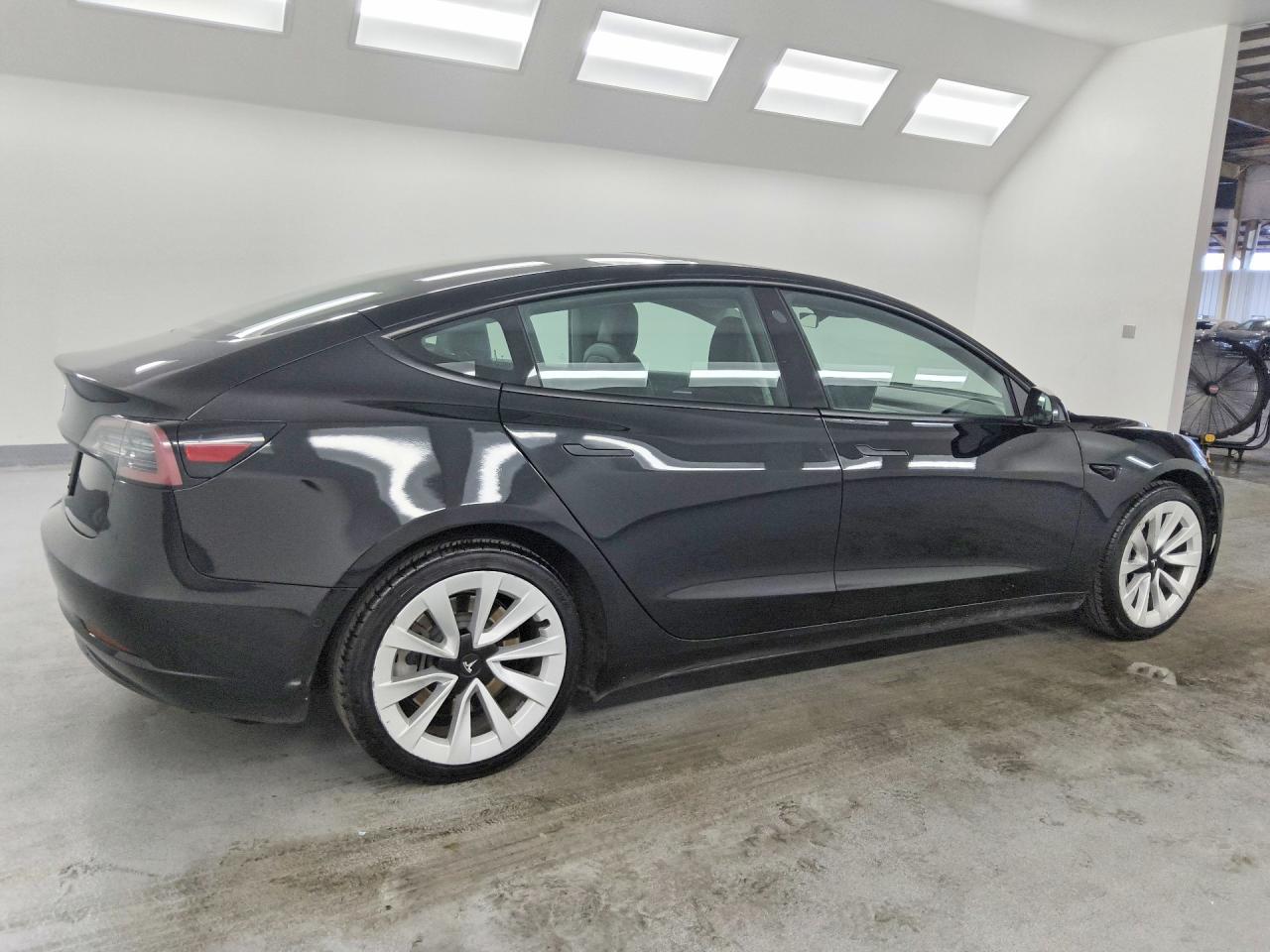 2022 TESLA MODEL 3 — снимка 3
