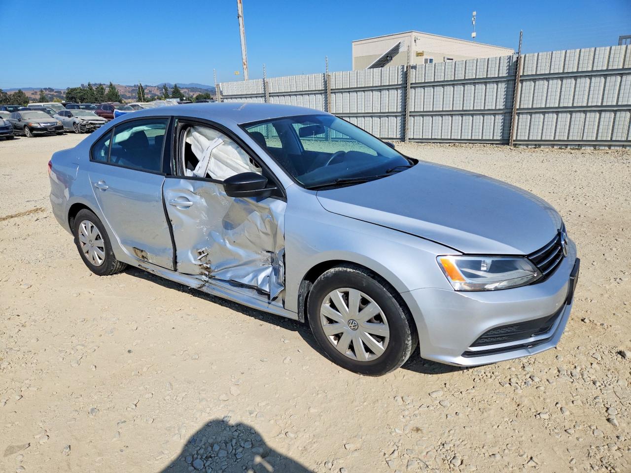 2015 VOLKSWAGEN JETTA BASE — снимка 4