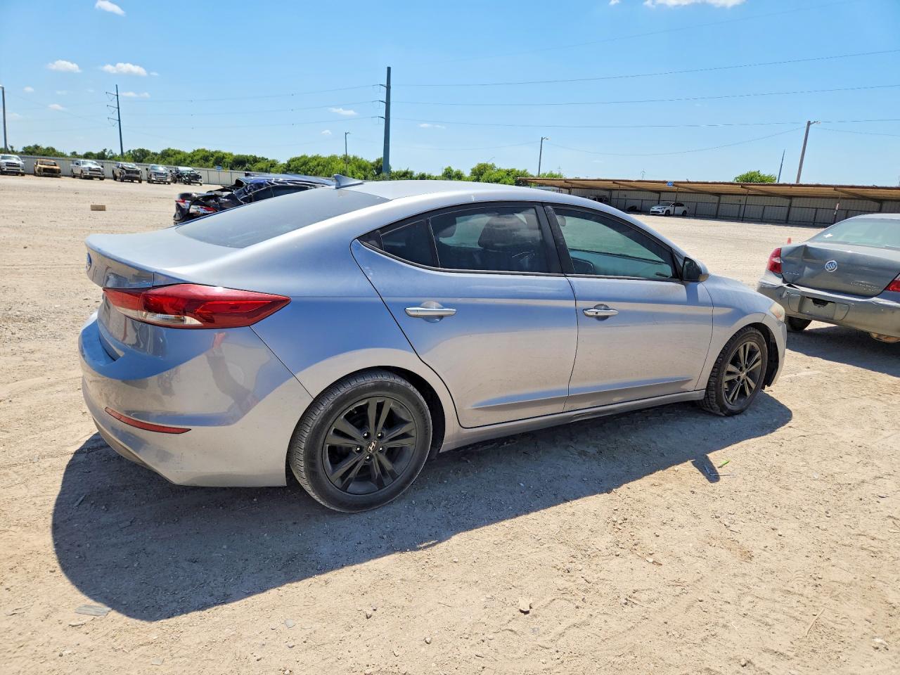 2017 HYUNDAI ELANTRA SE — снимка 3