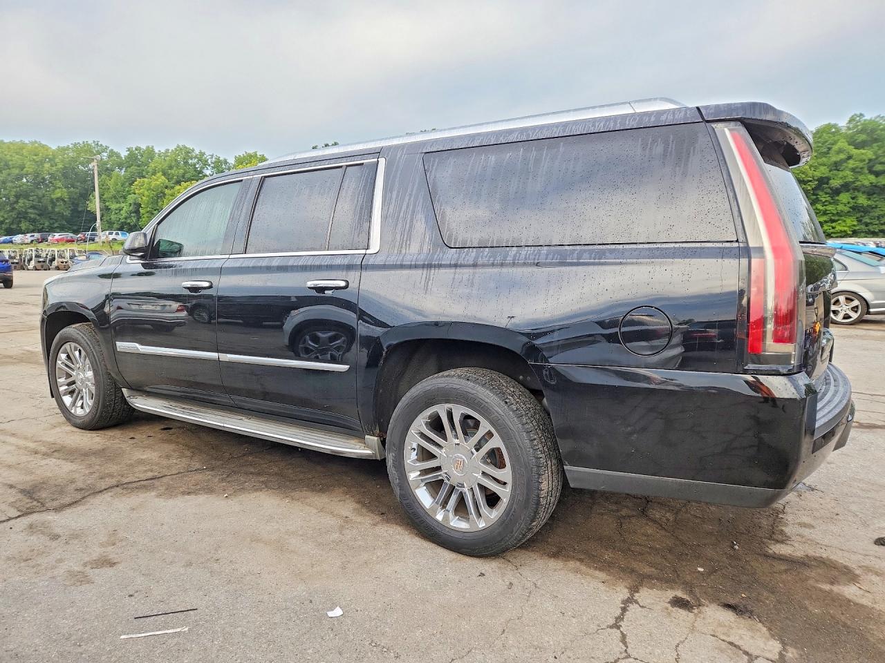 2015 CADILLAC ESCALADE ESV — снимка 2