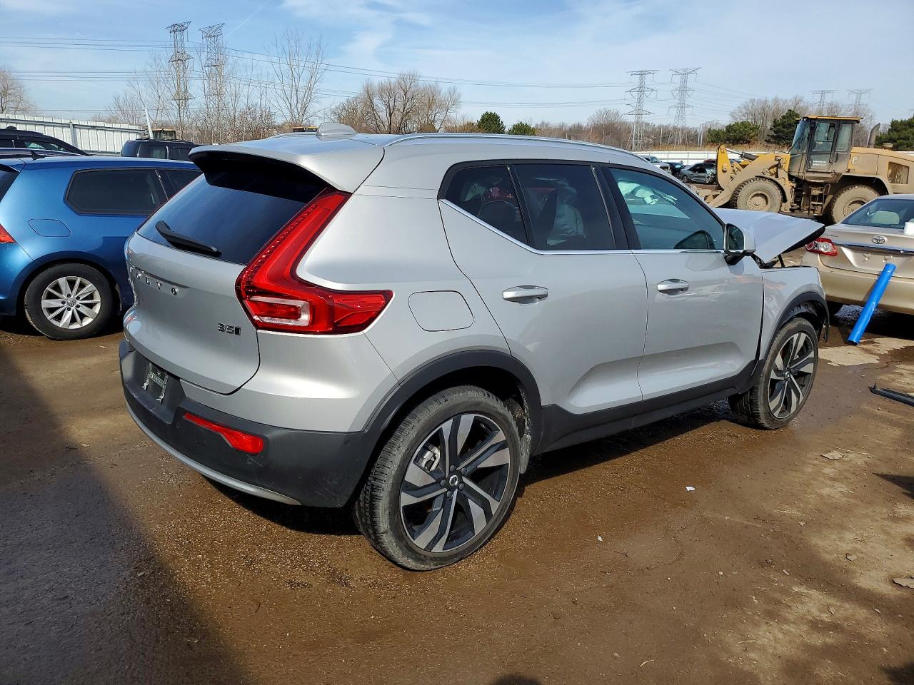 2024 VOLVO XC40 ULTIMATE — снимка 3