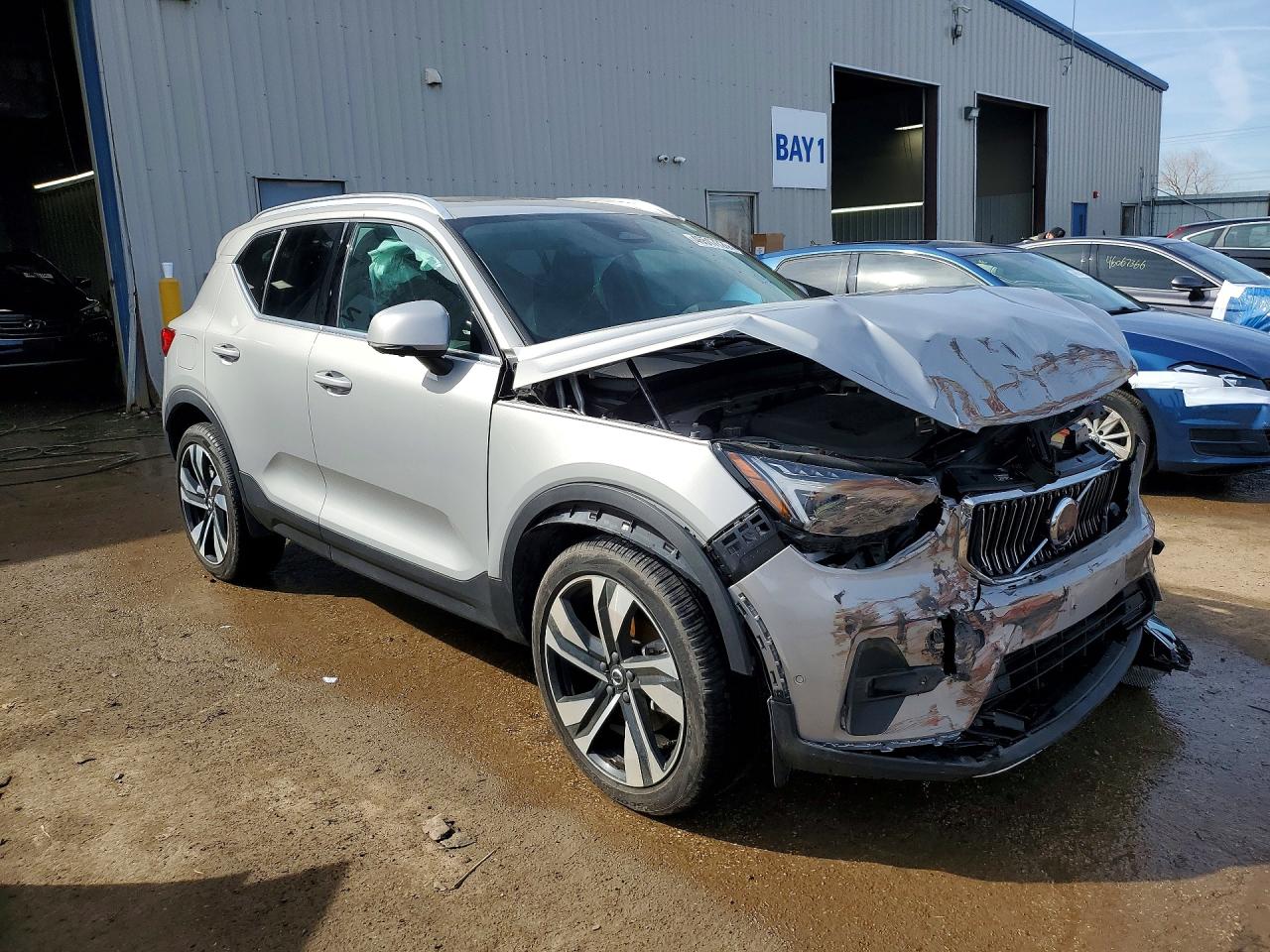 2024 VOLVO XC40 ULTIMATE — снимка 4