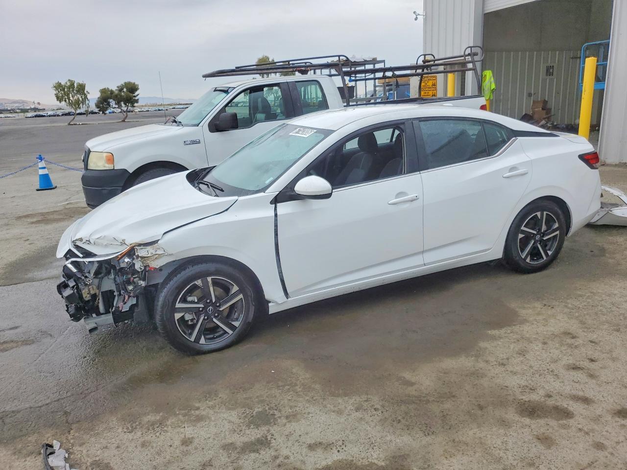 2024 NISSAN SENTRA SV