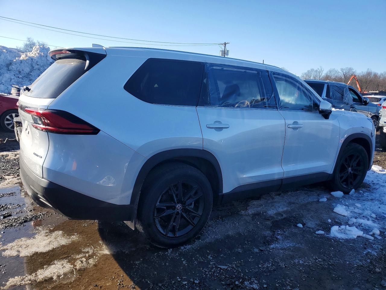 2024 TOYOTA GRAND HIGHLANDER XLE — снимка 3