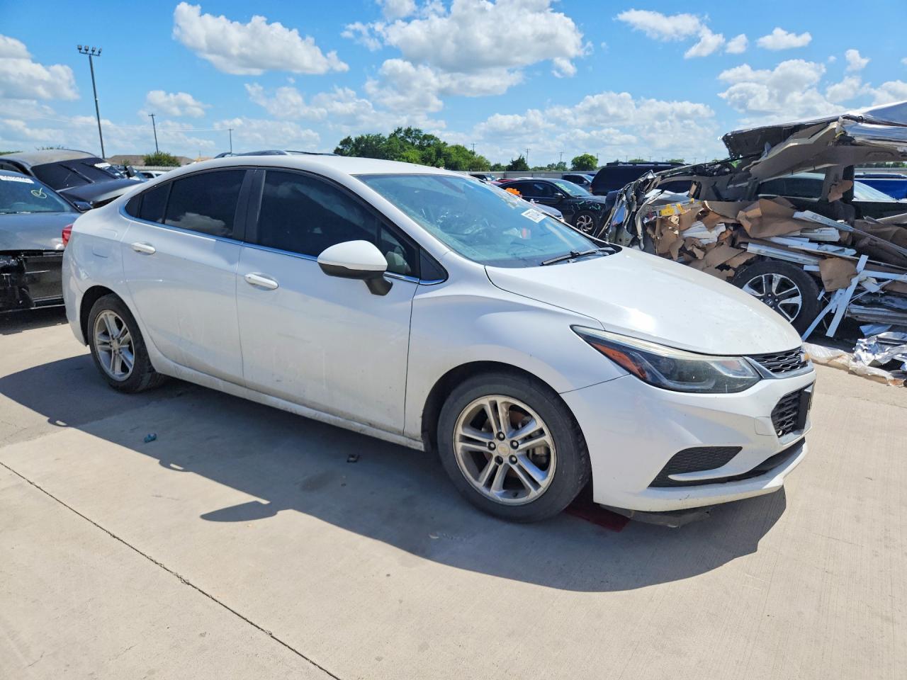 2017 CHEVROLET CRUZE LT — снимка 4